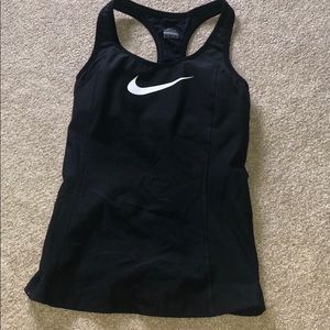 Nike workout tank top